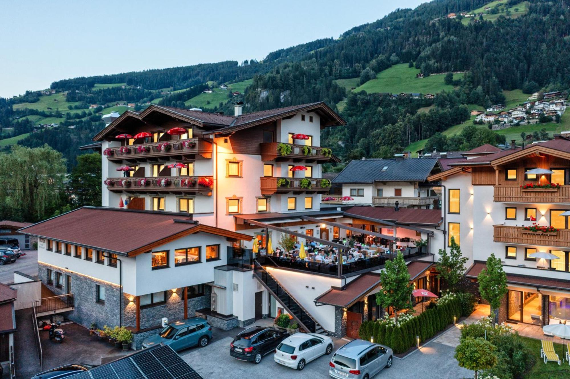 Hotel Theresia Ramsau im Zillertal Exterior foto